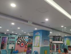 -孩子王童乐园(唐山万达广场店)