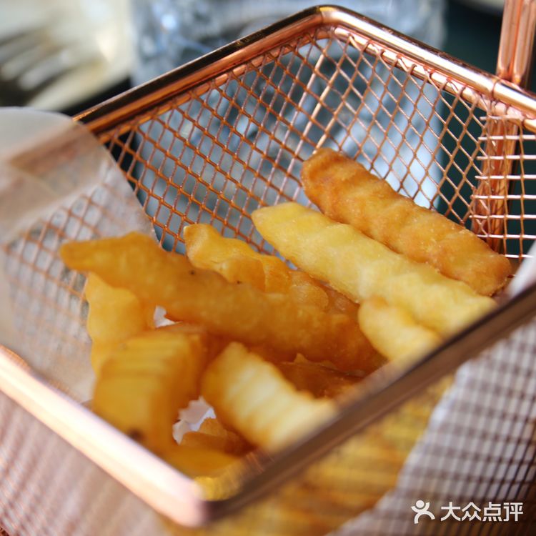 边吃边拍 | 四十不到的惊喜套餐