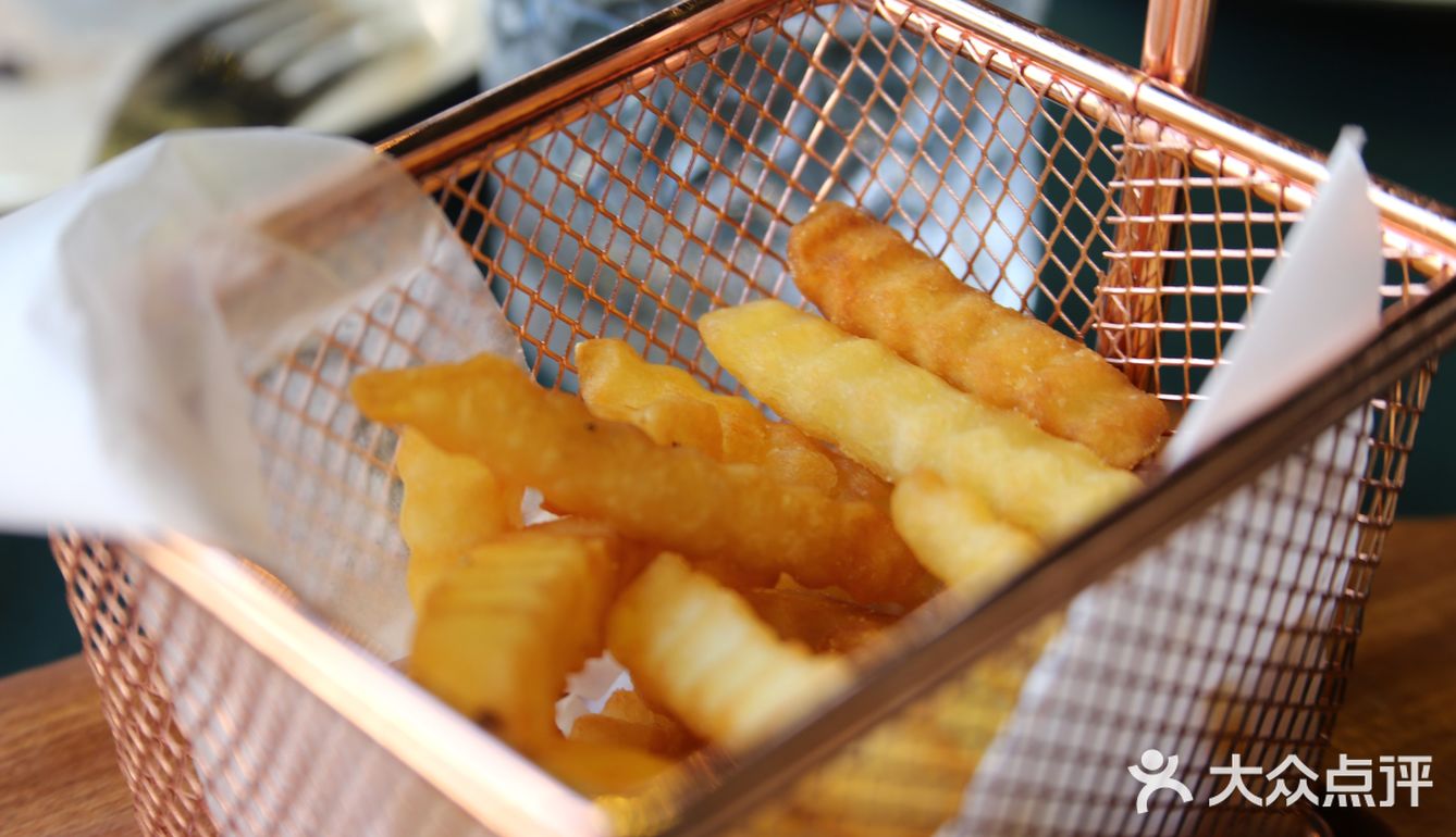 边吃边拍 | 四十不到的惊喜套餐