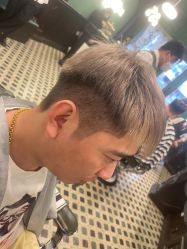 -海文先生国潮烫染男士理发馆