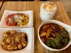 什锦水果冰稀饭-胡九小吃(文化巷店)