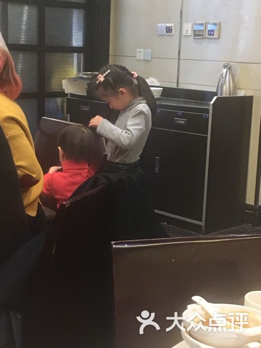 小鹭鹭酒家(延安中路店)图片 - 第3张