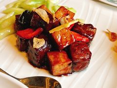 黑金雪花牛肉粒-上海和平饭店龙凤厅 Dragon Phoenix