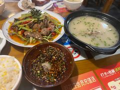 -重庆石磨豆花庄(乔庄店)