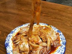手工凉皮-陈仓老街美食天地
