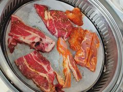 -佰烧海鲜烤肉火锅自助(泰华假日广场店)