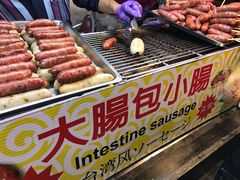 -六合夜市