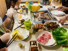 -爱客得牛排海鲜烤肉·火锅自助(春熙路黑金好店)