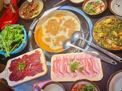 -闻小豆贵州自助火锅(万象城店)