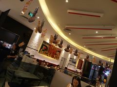 -必胜客(武汉欢乐谷店)