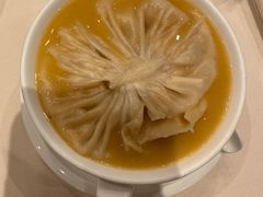蟹肉龙虾汤包-利苑酒家(华熙国际店)