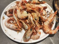 -黑金·寻焰海鲜火锅烤肉(中街店)
