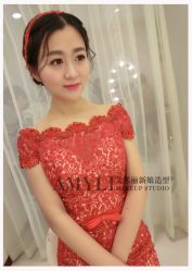 -艾米丽婚纱礼服