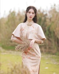 -租旗袍租礼服馆
