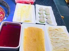 -佰人王串串香火锅(洋珠巷店)