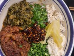 -云阿蛮云南生烫牛肉米线(奉贤路店)