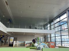 -上海浦东国际机场-T2航站楼
