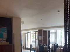 -静之湖湖畔餐厅