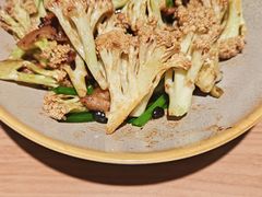 五花肉炒菜花-新太二·鲜料川菜(晶耀前滩店)
