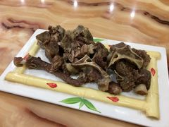 -苏莱特色牛骨滩羊手抓馆(长城东街总店)