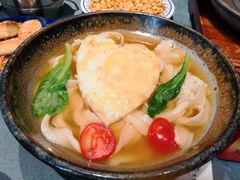 长寿面-奉天掌柜·非遗猪手·笨饺子(崇山路店)