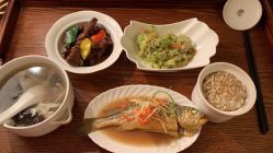 -大美母婴月子中心