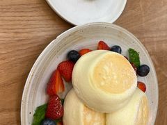 杂莓舒芙蕾配马斯卡彭奶油-oh! by FINE cafe&canteen