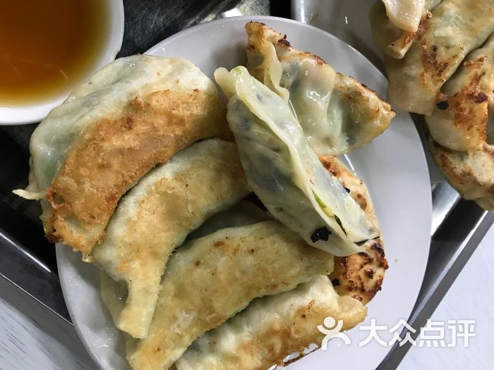 劈柴院锅贴(沈阳路店)图片 - 第1张