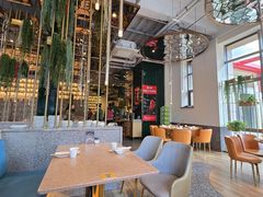 -红樱桃·欢乐餐厅(太原里店)