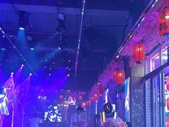 -喜鹊音乐酒馆(西街店)