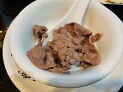 新鲜牛肉-牛一煲美食(江高店)