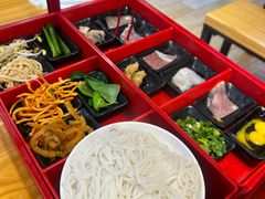 -勺子米线·云南传统小吃市集(四方街店)