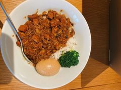 红藜麦卤肉饭-村外有星光小食铺(长嘉汇店)