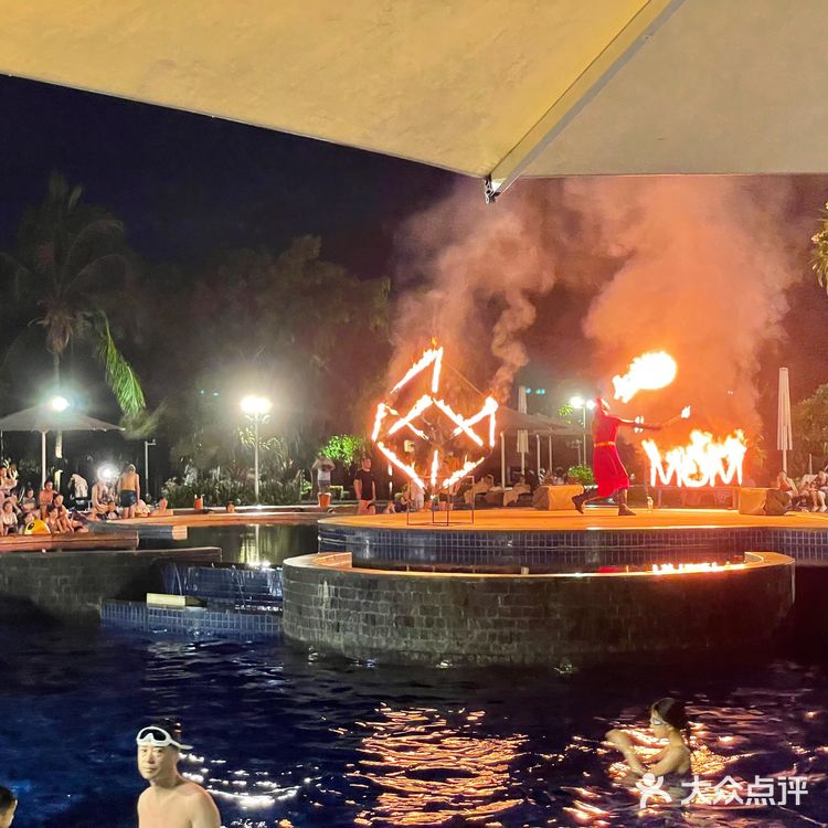 🔥太美太好吃了吧！亚龙湾美高梅霓湾海鲜餐厅探店