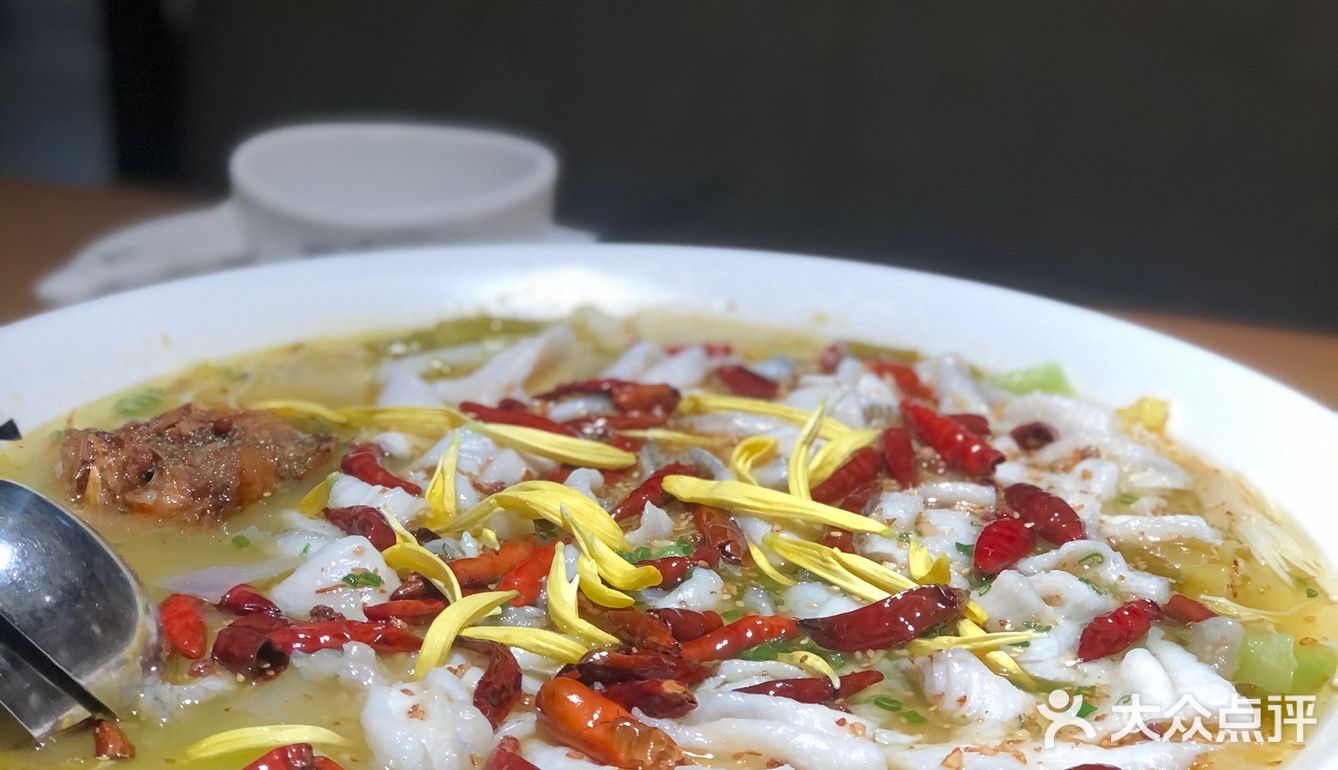 🐟不酸不青春，超好吃的鲈鱼～