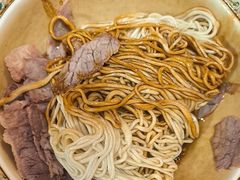 -金杨拉面王小吃面馆·牛三宝面·红烧牛肉粉