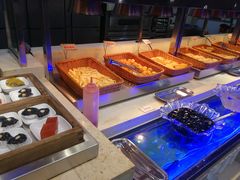 自助取餐区-爱尚客韩式烤肉自助餐厅(海口京华城店)