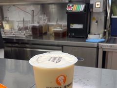 -沪上阿姨·臻选茶饮(上海环球港店)