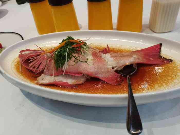 虾婆婆·晚宴(定淮门大街店)-"家门口的海鲜店,我家就在虾婆婆对面