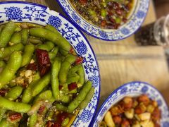 -江城燕子大排档(江汉路步行街店)