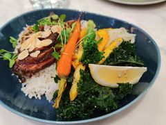 -théATRE CAKE 茶聚场(环球金融中心店)