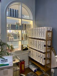 -博士园·女士严重脱发生发中心