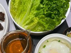 -红鼎豆捞·非遗鲍皇汤火锅(宝丰路店)