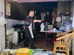 -张家巷胖哥肥肠·三十年老店(原工人村菜市店)