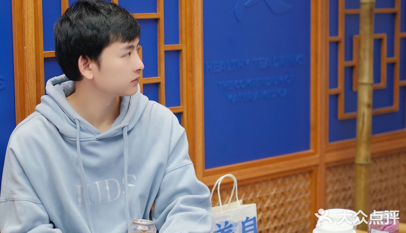 好好好...成都奶茶都这么卷是吧😅😅