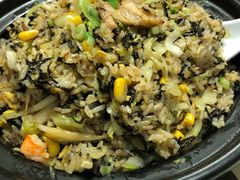 紫菜炒饭-鑫悦楼煎蟹·16年海鲜大排档