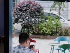 -Be Lived Cafe比例咖啡(摩天轮店)
