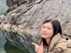 -燕子河大峡谷天坑仙境