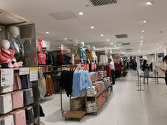 -优衣库(上海正大广场店)