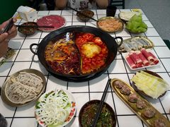 -扎起市井老火锅(乐山总店)